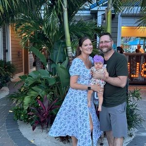 SAME DAY SHIPPING - Meet your Posher, Meghan